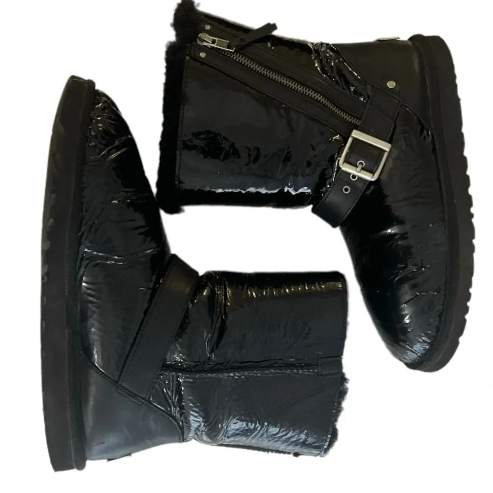 UGG authentic designer
